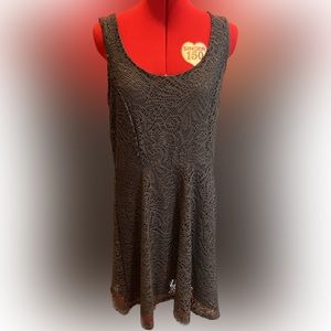 Gray lace apt 9 sleeve less dress